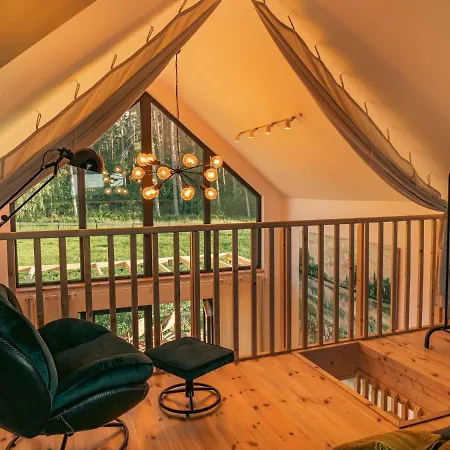 בית נופש Zurawi